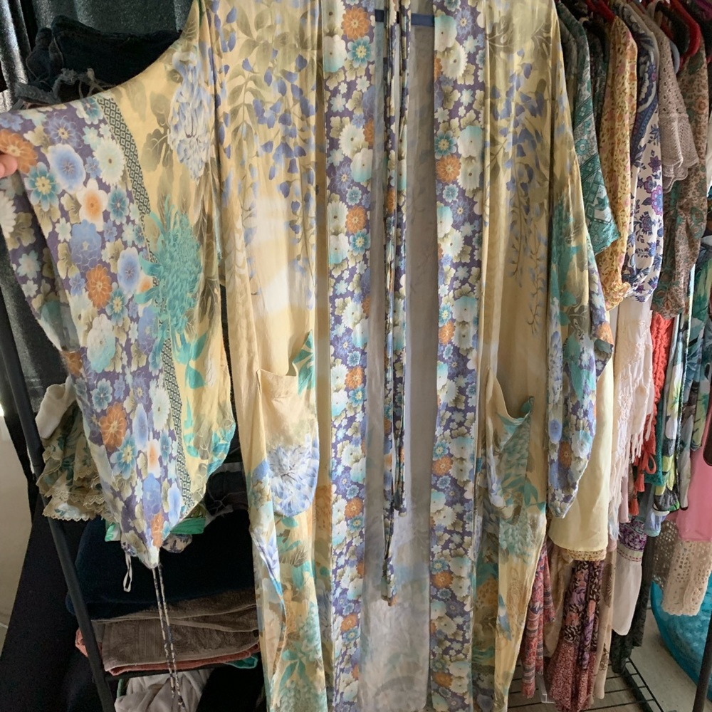 Spell Willow Robe Gem